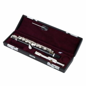Yamaha YPC-32 Piccolo